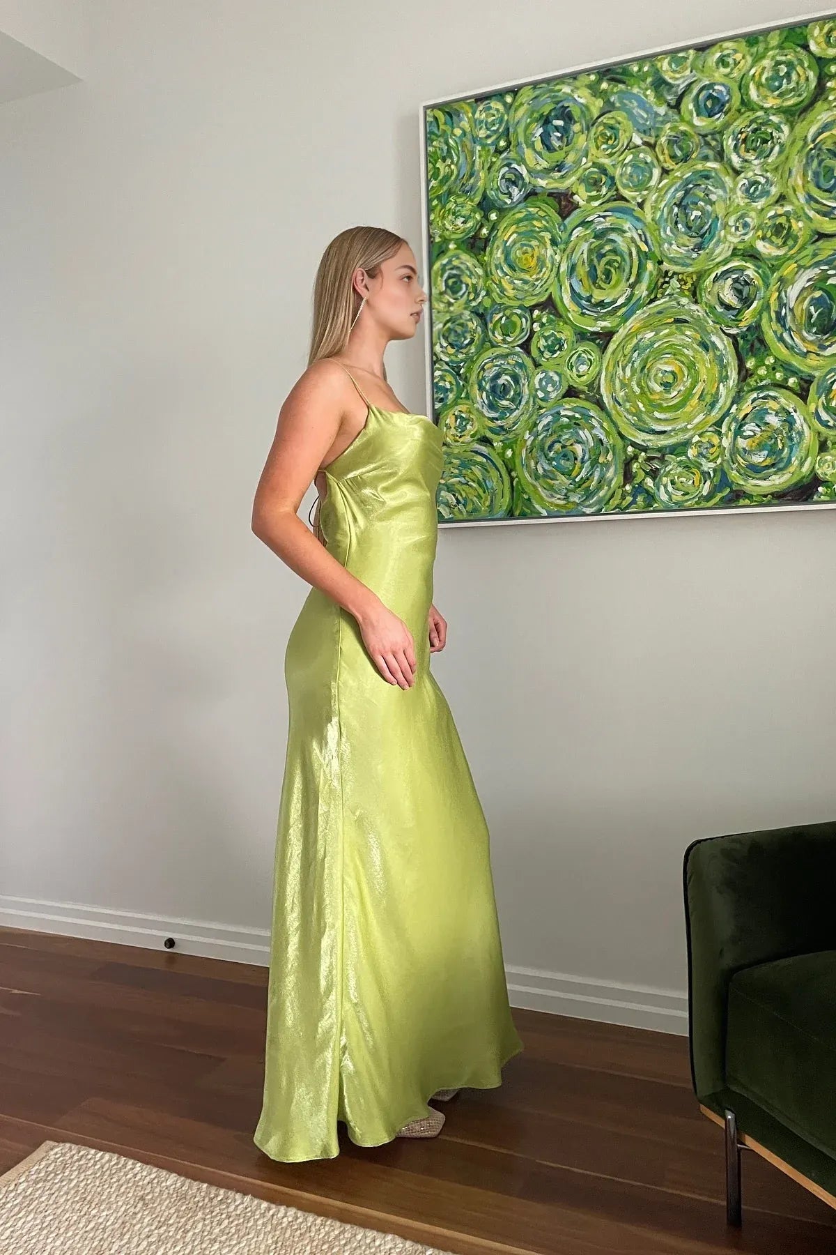 Vestido Weitese sencillo con tirantes finos, vestido de fiesta largo verde claro con espalda descubierta.